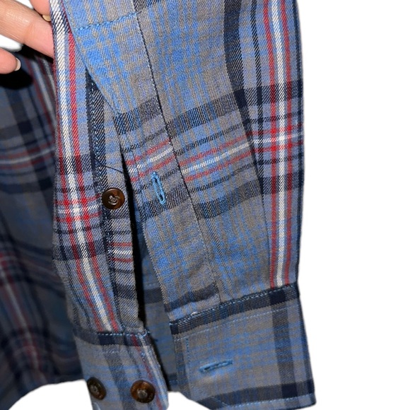 Pendleton Button Down Men’s Size Medium - Picture 5 of 6